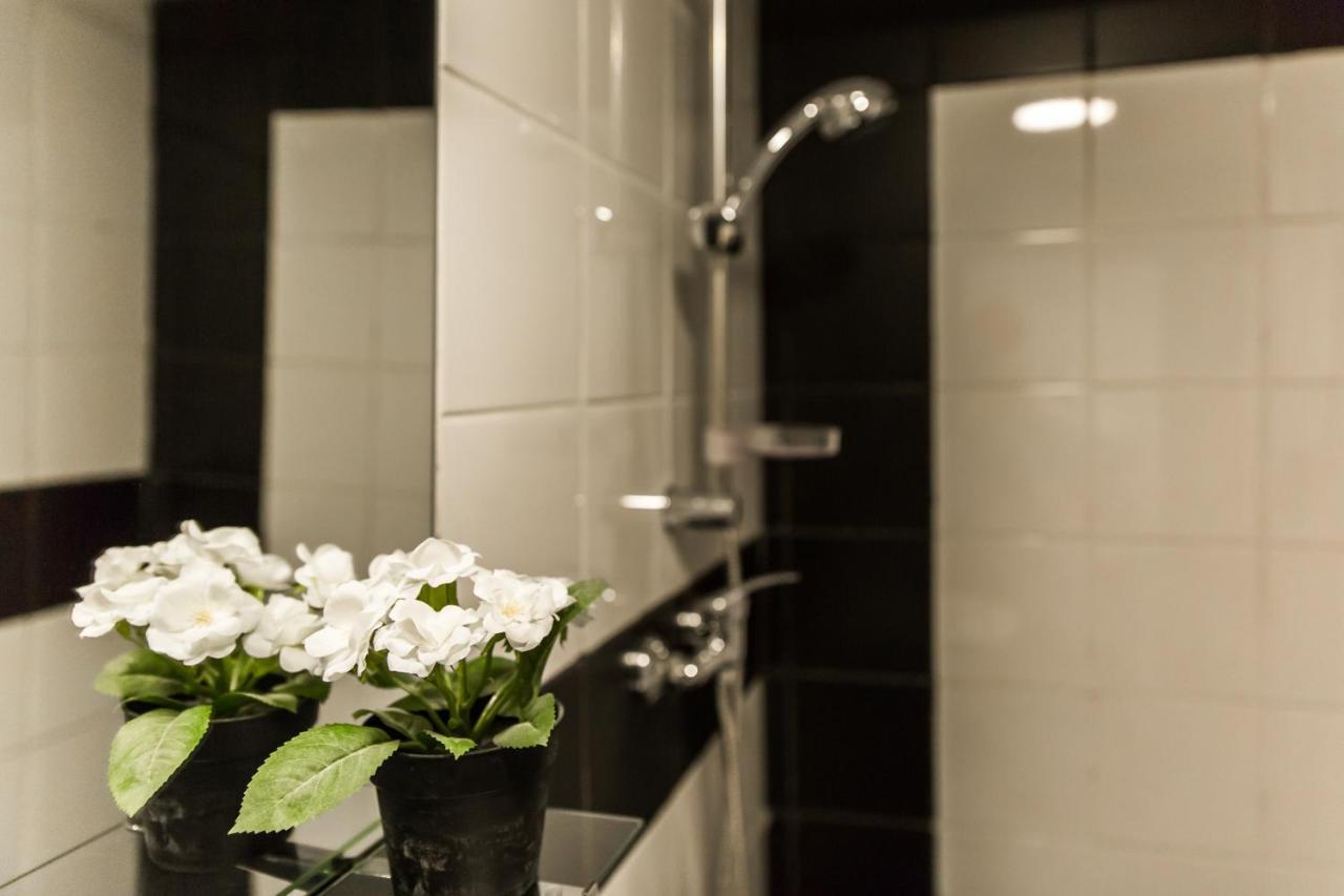 Modern Budget Lofts In The City Centre Budapest Bagian luar foto
