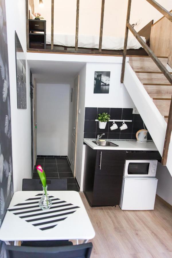 Modern Budget Lofts In The City Centre Budapest Bagian luar foto